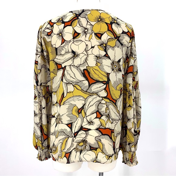 Cabi Sequel Blouse #3954, Yellow Floral V-Neck Long Sleeve Blouse, Small - Picture 8 of 16